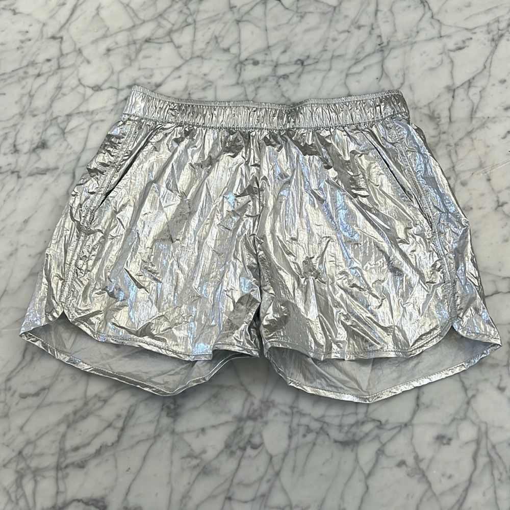 NWT Rockets Of Awesome Girls Silver Metallic Dance Short Sz 12